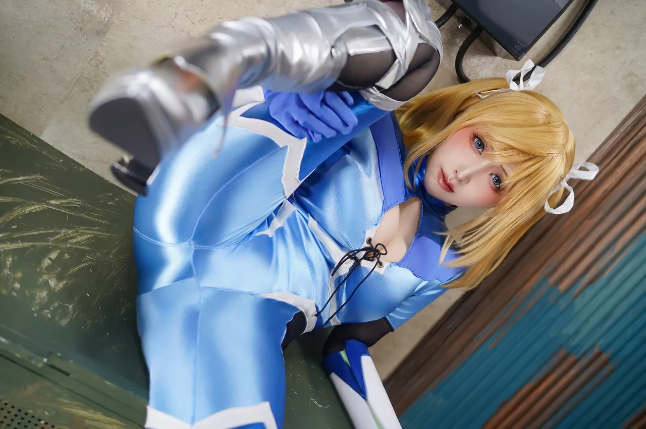 KURUPIKA (Momoiru Reku) 対魔忍 紅-erohere98.webp